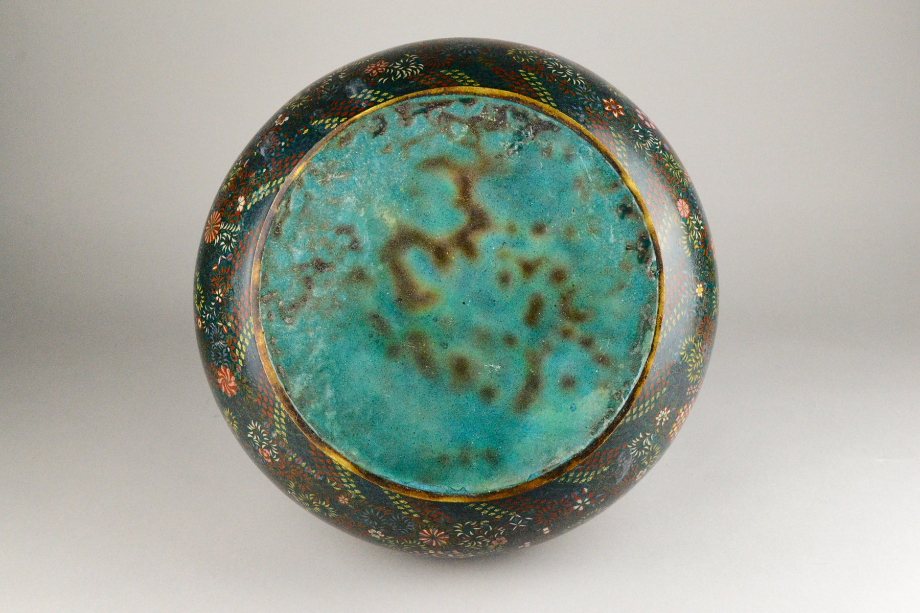 Kaji Tsunekichi's Cloisonné Planter