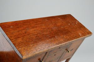 Antique Apprentice Piece