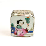 Famille Verte Snuff-Box