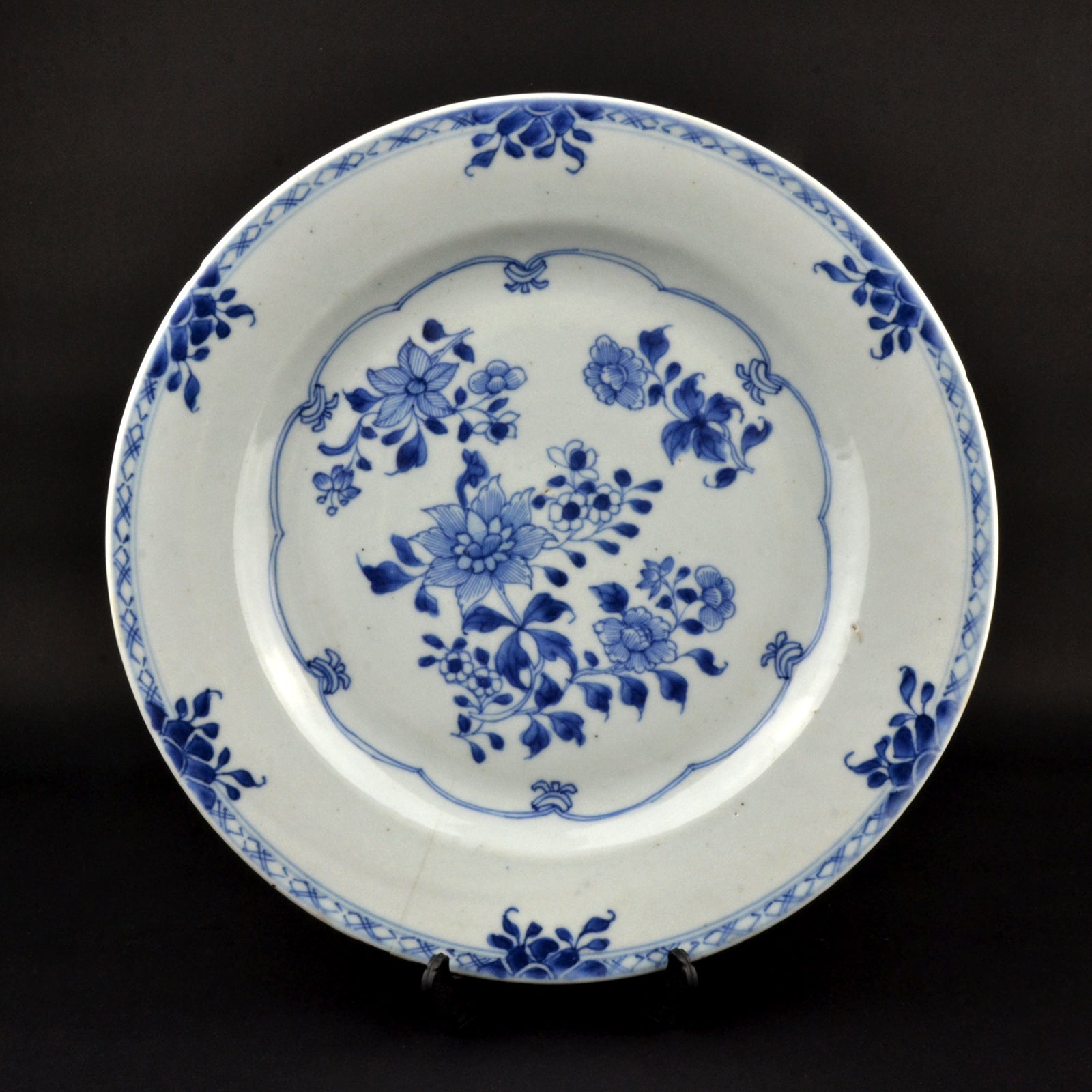 Pair of Qianlong Plates