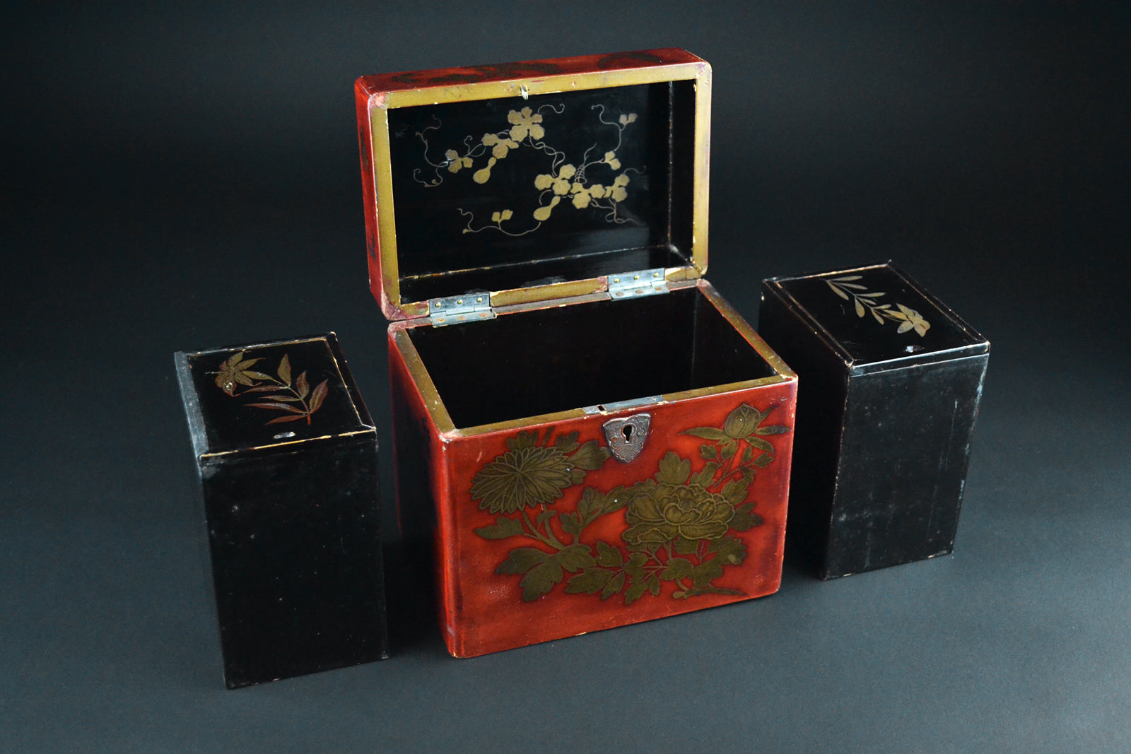 Japanese Vintage Lacquer Tea Caddy