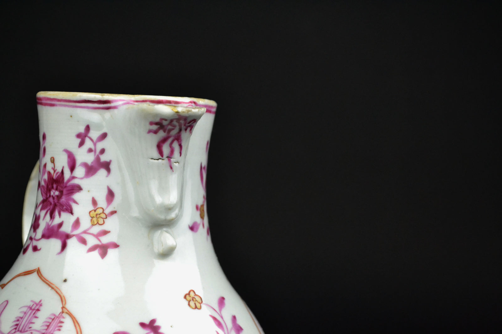 Chinese 18th Century Export Teapot