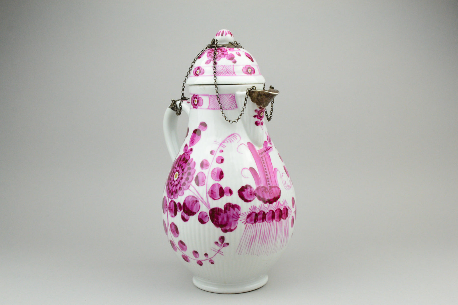 18th Century Royal Tettau Porcelain Tea/Coffee Pot