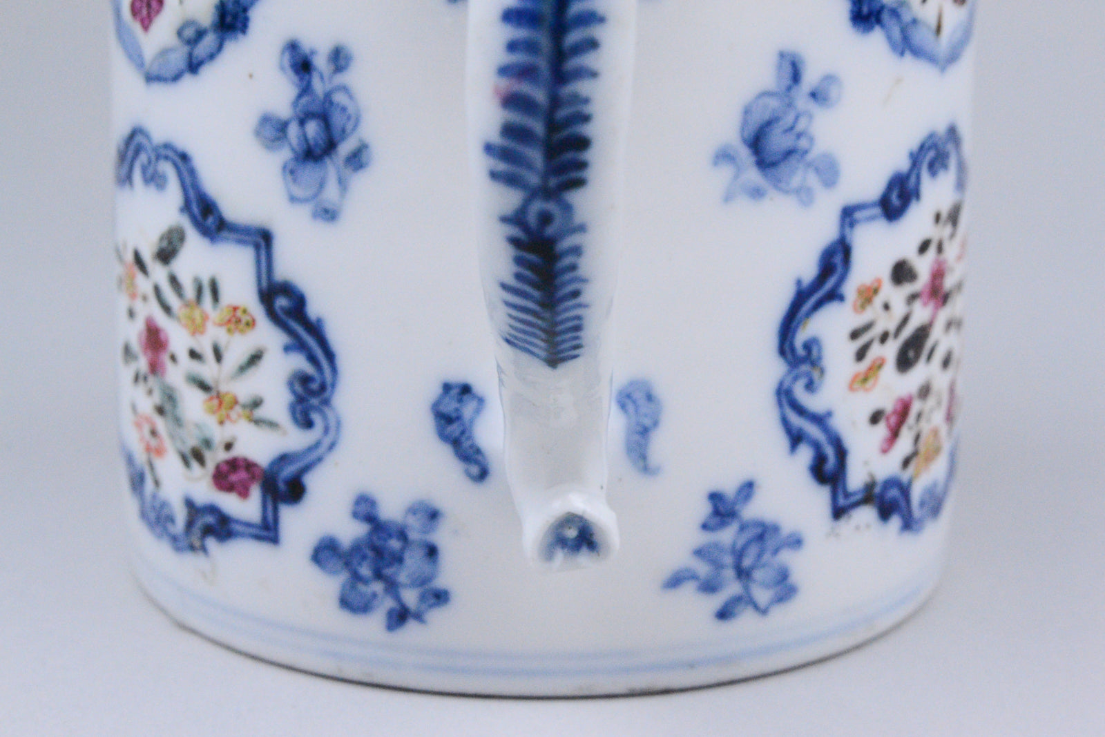 18th C. Export Mandarin Mug