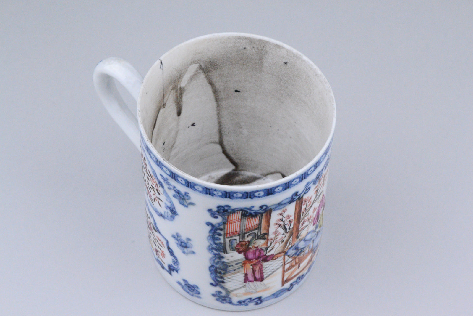 18th C. Export Mandarin Mug