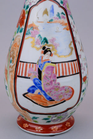 Arita Hichozan Shinpo Trumpet Vase